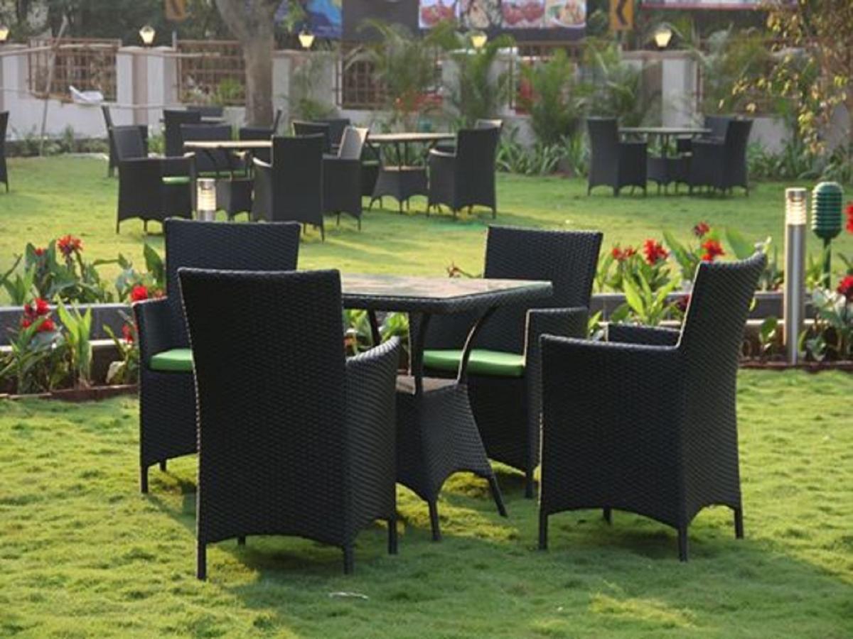 Mahād Motel Visava المظهر الخارجي الصورة
